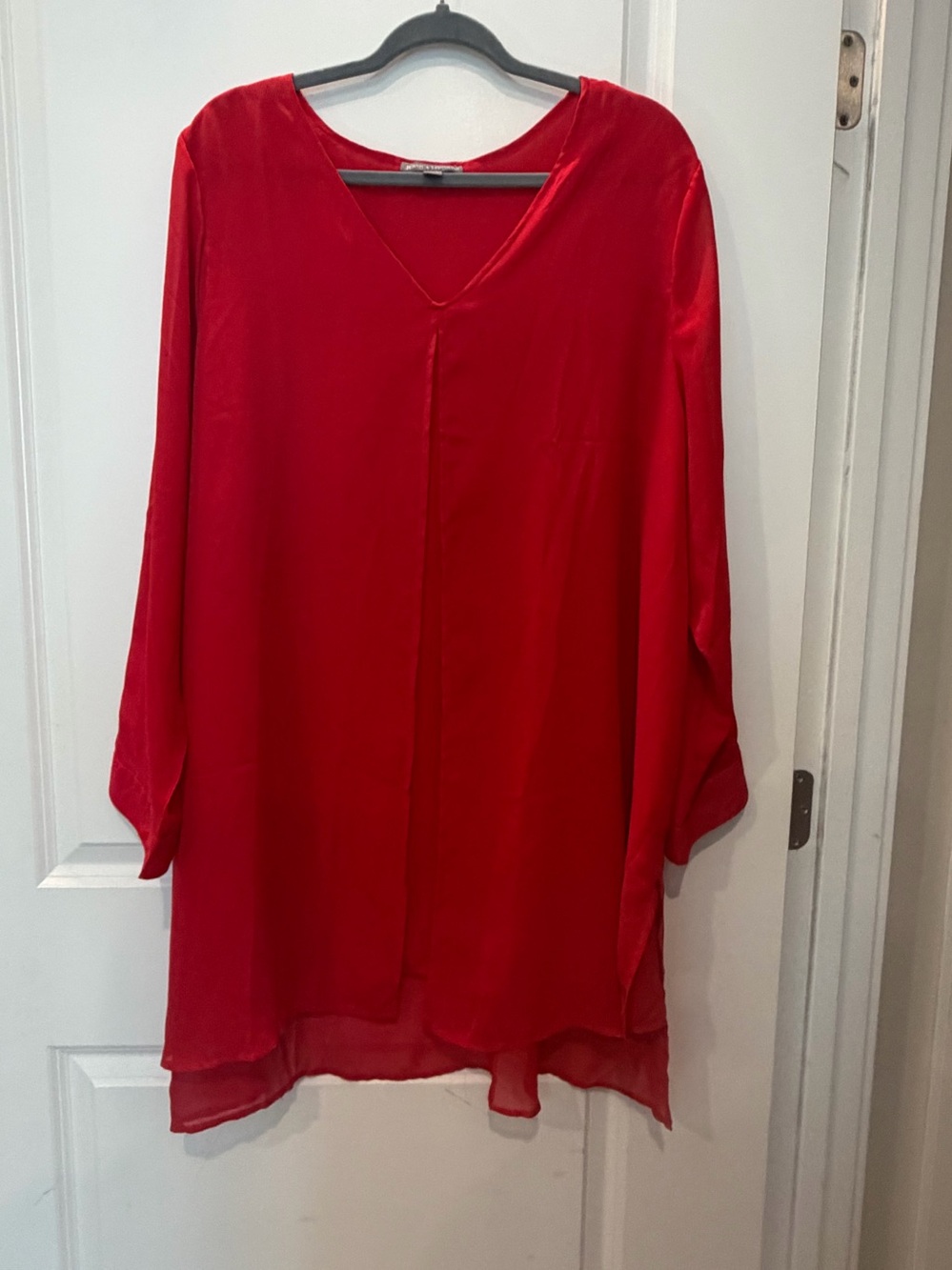 Jessica London Vibrant Red V-Neck Tunic Blouse